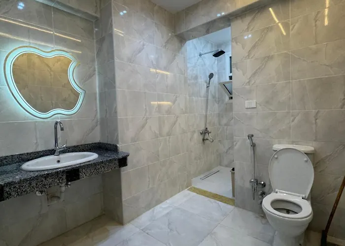 Apartment شقه لك ب الكامل فندقي *