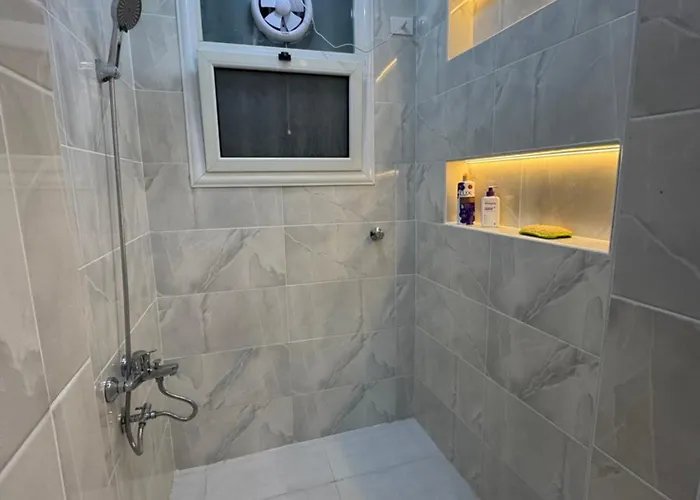 Apartment شقه لك ب الكامل فندقي Safaga